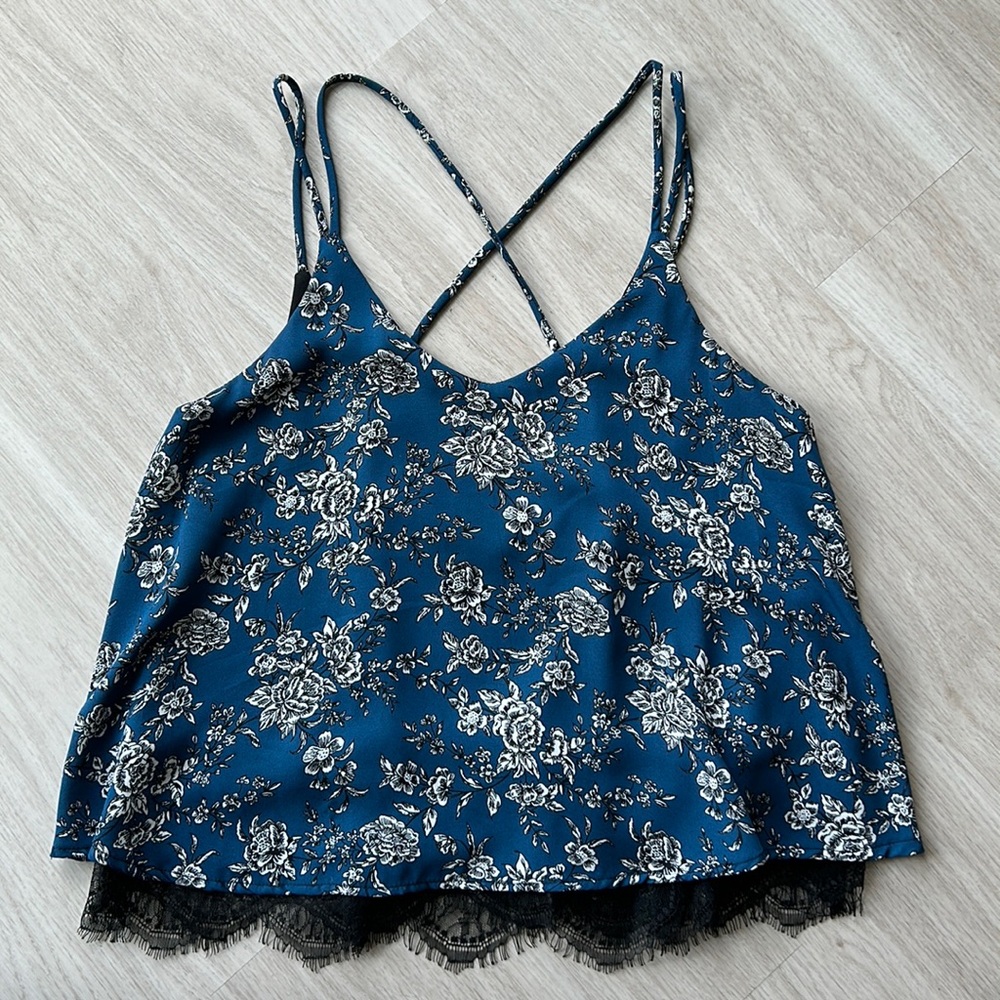 Beautiful flowy floral top